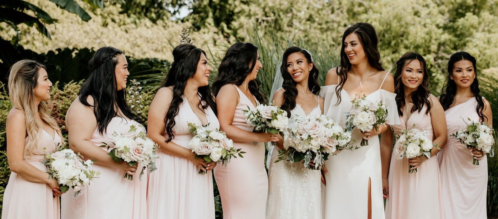 Cassandra with her bridesmaids